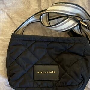 Marc Jacob’s cross body. Excellent condition